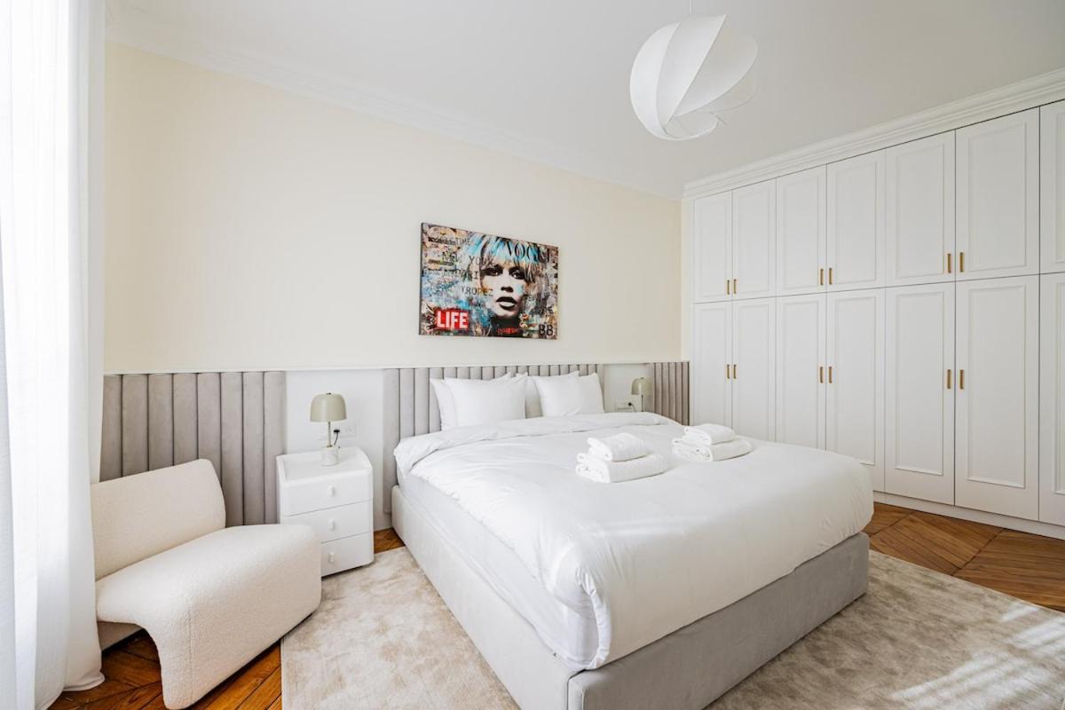 #19#2bedrooms#rivoli#chatelet#paris01 Parigi